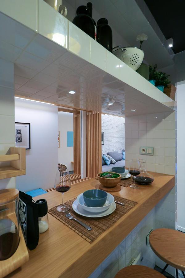 Superior Central Apt|3Min To Metro|Ac|Netflix|Imac 아테네 외부 사진